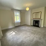 Rent 6 bedroom house in South East England