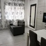 Rent 1 bedroom apartment of 44 m² in Naples