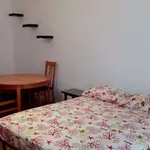 Rent a room in rome