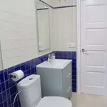 Rent 3 bedroom apartment of 120 m² in cadiz