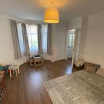 Rent 3 bedroom house in West Midlands