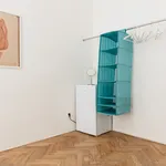 Pronajměte si pokoj o rozloze 175 m² v Prague