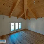 Affitto 4 camera appartamento di 85 m² in Bologna