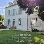 Rent 7 bedroom house of 173 m² in Lyon