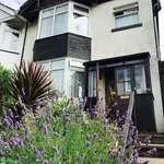 Rent 5 bedroom apartment in Southampton