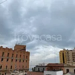 Affitto 3 camera appartamento di 150 m² in Taranto