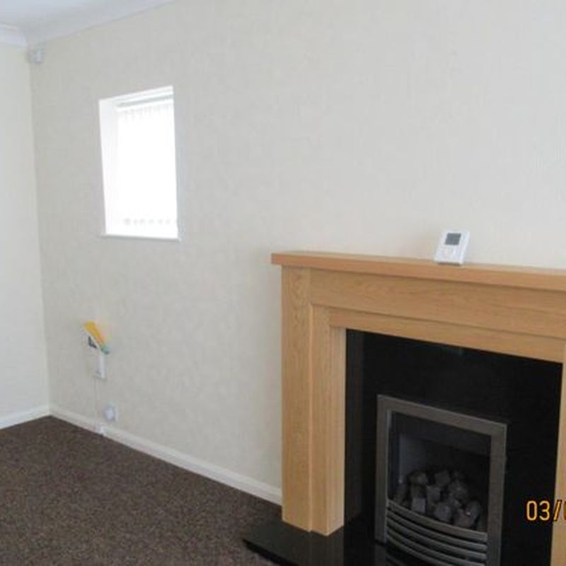 Detached bungalow to rent in Holmsley Field Lane, Oulton, Leeds LS26
