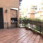 Rent 3 bedroom apartment of 100 m² in Roma