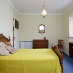 Alugar 6 quarto apartamento em Coimbra