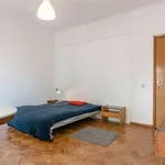 Rent a room in lisbon