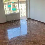 Rent 3 bedroom apartment of 90 m² in Genova