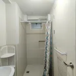 Rent 1 bedroom apartment in Makati