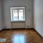 Rent 6 bedroom apartment of 169 m² in Milan