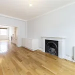 Rent 4 bedroom flat in London