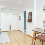 Rent 1 bedroom apartment of 40 m² in lisbon