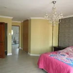 Rent 5 bedroom house in Greenstone Hill