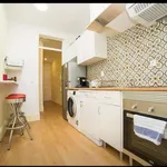 Rent 3 bedroom apartment of 80 m² in lisbon