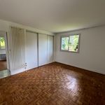 Maison de 125 m² avec 5 chambre(s) en location à Lésigny