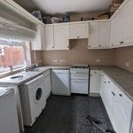 Rent 3 bedroom flat in West Midlands