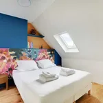 Rent 2 bedroom apartment of 49 m² in paris