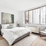 Rent 1 bedroom apartment in Manhattan