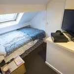 Rent 4 bedroom flat in Birmingham