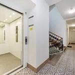 Pronajměte si 1 ložnic/e byt o rozloze 29 m² v Prague