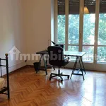 Rent 4 bedroom apartment of 90 m² in Turin