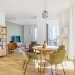 Rent 3 bedroom apartment of 93 m² in Berlin