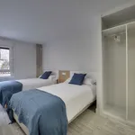 Rent 4 bedroom apartment of 138 m² in Valladolid