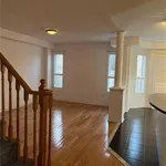 Maison de 3218 m² avec 4 chambre(s) en location à Burlington (Orchard)