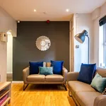 Rent 4 bedroom apartment in Yorkshire And The Humber