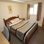 Rent 5 bedroom house in Worcester