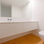 Rent 2 bedroom apartment of 136 m² in Lisboa