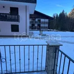 Affitto 2 camera appartamento di 51 m² in Campitello di Fassa