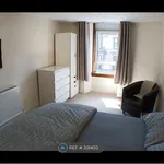 Rent 2 bedroom flat in Scotland