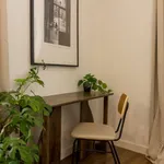 Rent 1 bedroom apartment of 50 m² in barcelona