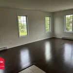  appartement avec 8 chambre(s) en location à Granby