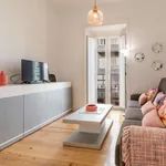 Rent 2 bedroom apartment in lisbon