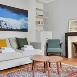 Rent 1 bedroom apartment of 44 m² in paris