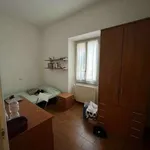 Rent 2 bedroom apartment of 60 m² in Milan