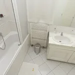 Pronajměte si 3 ložnic/e byt o rozloze 65 m² v Prague