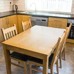 Rent 6 bedroom house in Leeds