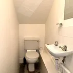 Rent 2 bedroom flat in Pembroke