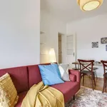 Rent 3 bedroom apartment of 90 m² in lisbon