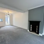 Rent 4 bedroom house in South East England