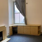 Rent 2 bedroom apartment in Hull