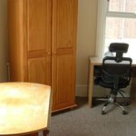 Rent 5 bedroom house in Exeter