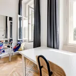 Rent 5 bedroom apartment in Prague