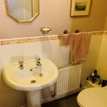 Rent 4 bedroom flat in Stoke-on-Trent